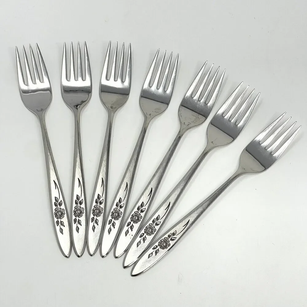 Vintage Oneida Community ROSE SHADOW Stainless Salad Forks 6.75